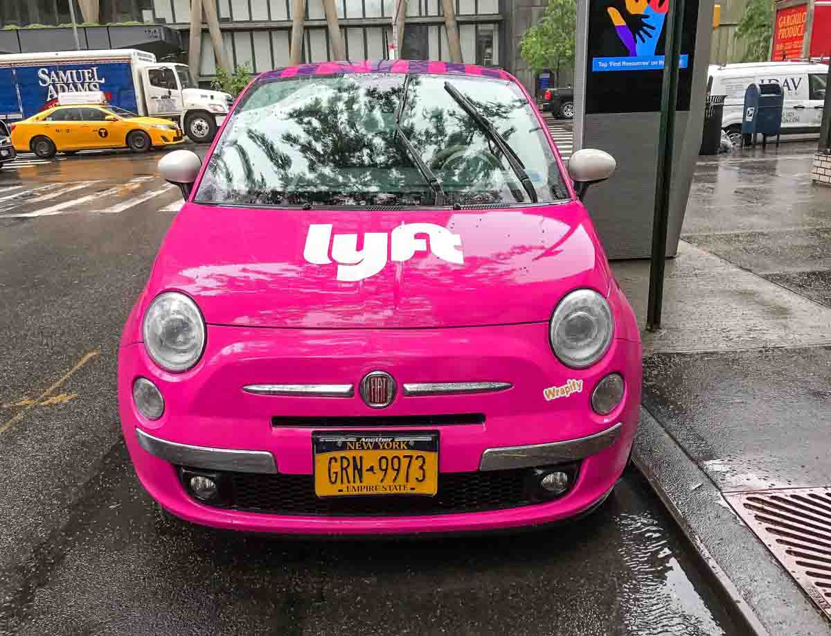 Uninsured lyft driver accident injury claim lawsuit attorney St. Petersburg Florida