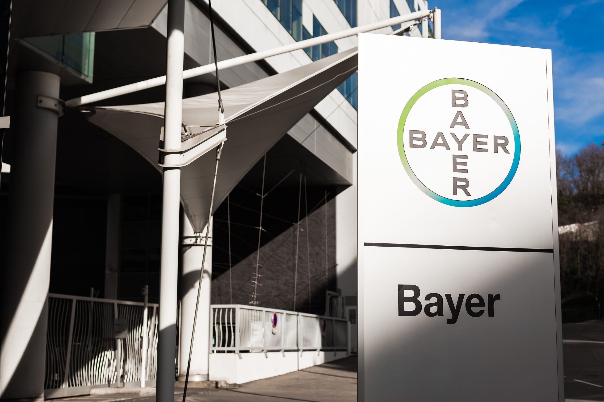 Bayer to Pay Over 1 Billion in Roundup Lawsuits